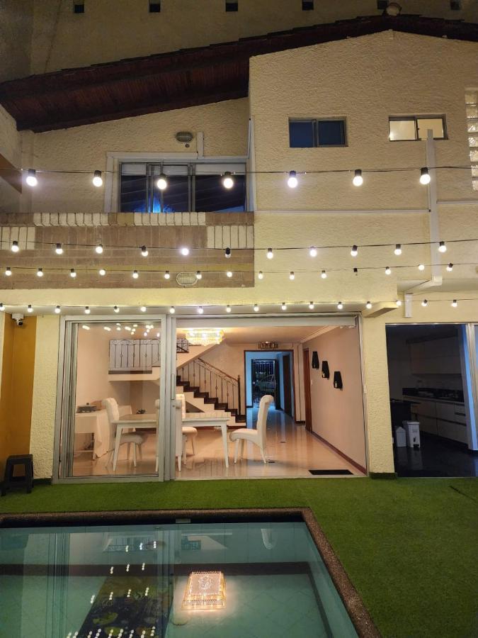 Hotel Boutique Deluxe Home 메딜린 외부 사진