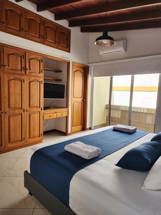 Hotel Boutique Deluxe Home 메딜린 외부 사진