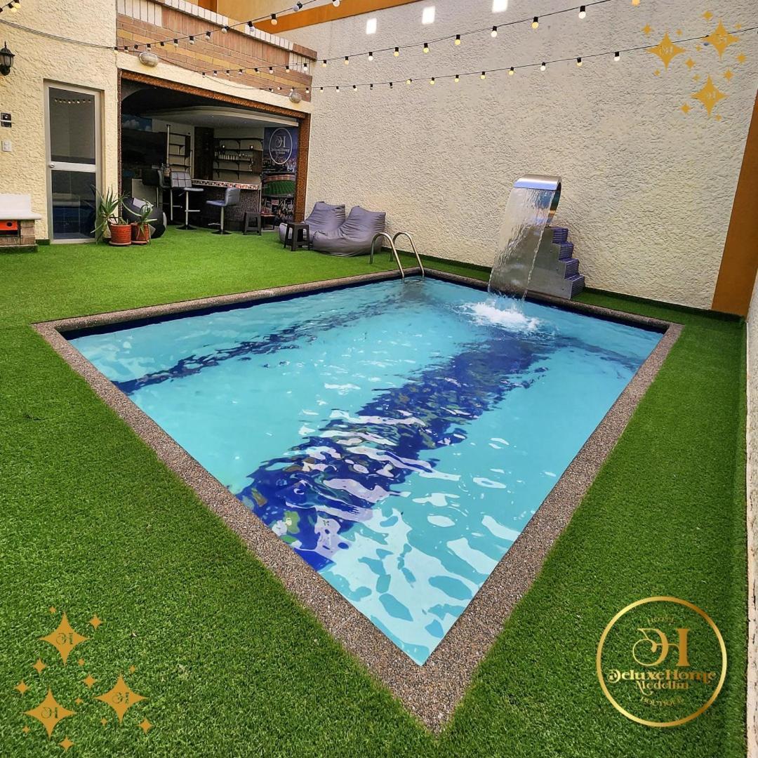 Hotel Boutique Deluxe Home 메딜린 외부 사진